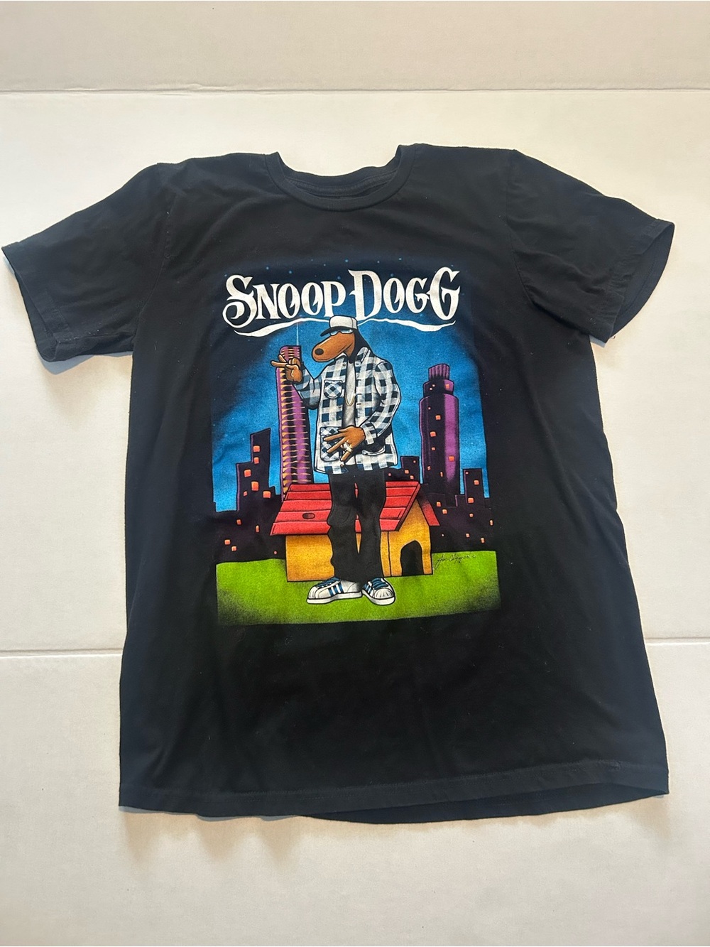 Snoop Dogg Graphic Tee - Black with Colorful Print medium (A2)